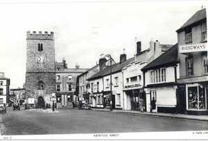 Cecil Ford’s Shop next to Ridgeways in Wolborough Street. Cecil Ford’s Shop next to Ridgeways in Wolborough Street.